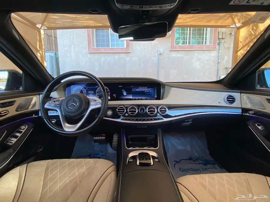 مرسيدس S560 موديل 2020 فلل كامل وارد الجفالي 14