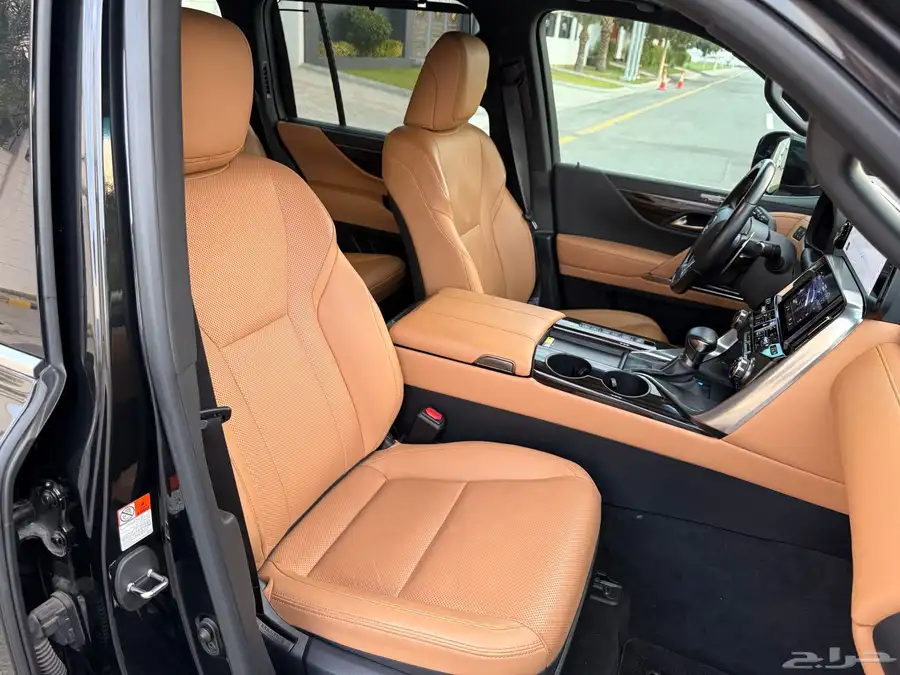 جيب لكزس LX600 B2 2022 - سعودي 17