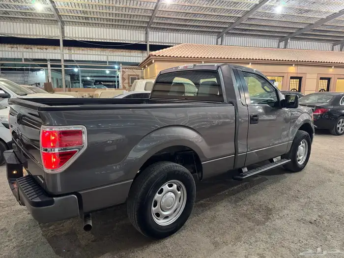 للبيع فورد F150 موديل 2014 3