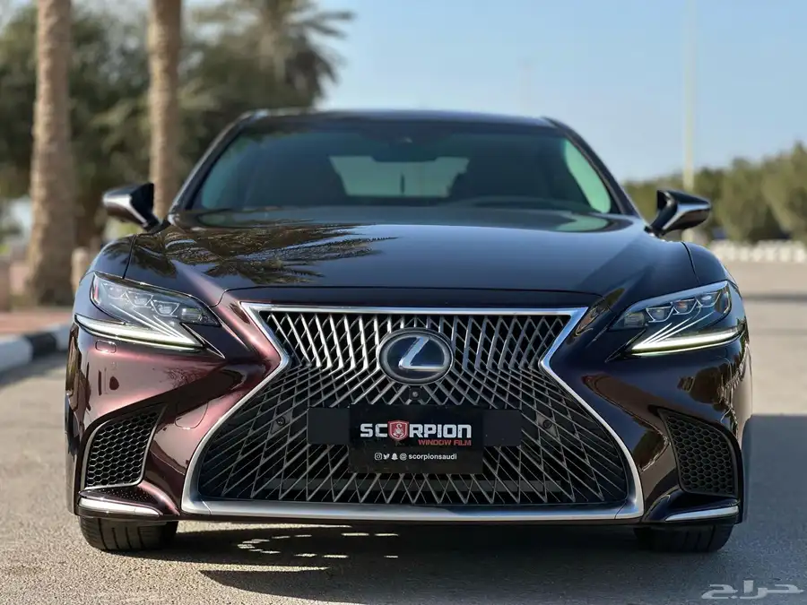 لكزس LS500 6