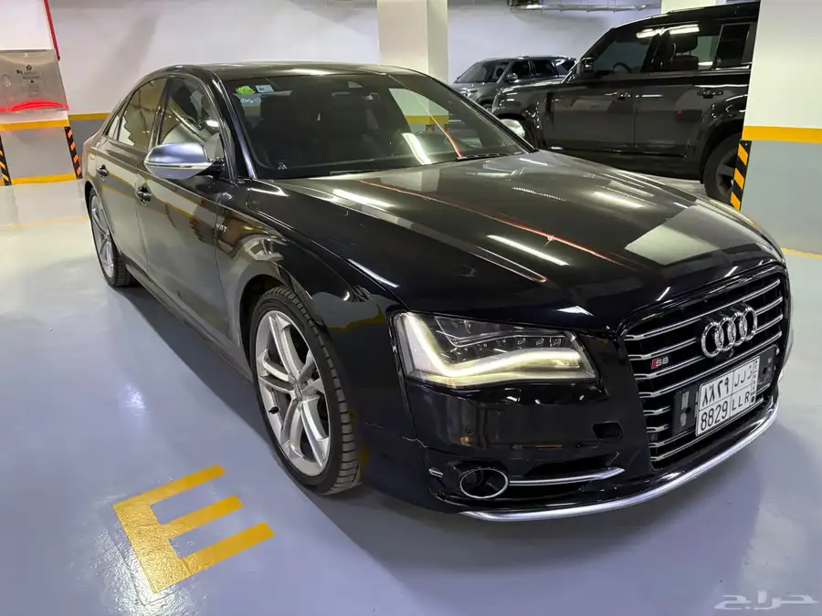 اودي S8 2013 2