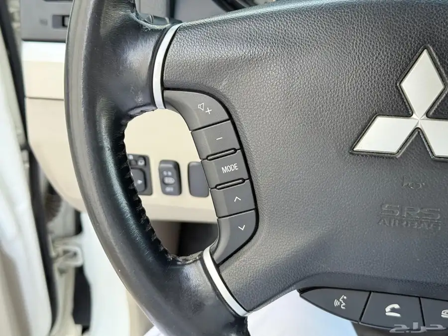 باجيرو GLS 2020 نضيف مره 9