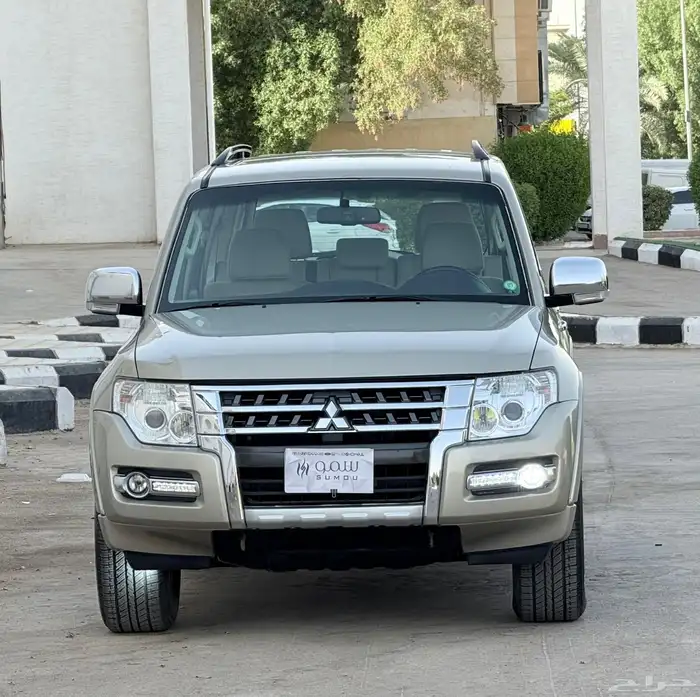باجيرو 2020 GLS نضيف مره منوه 0