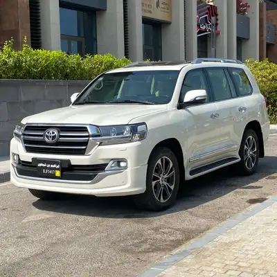 تصوير محترف لغرض عرض بيع السيارات في جدة 55