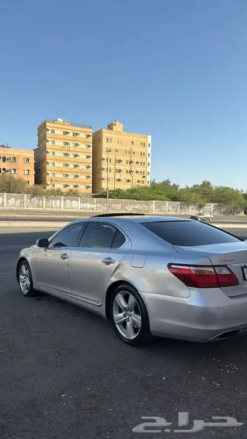 لكزس ls460 لارج2012 4