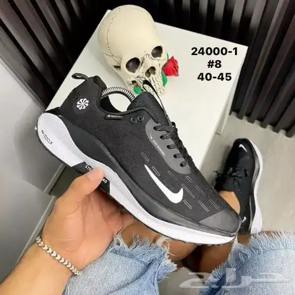 شوزات نايك 30