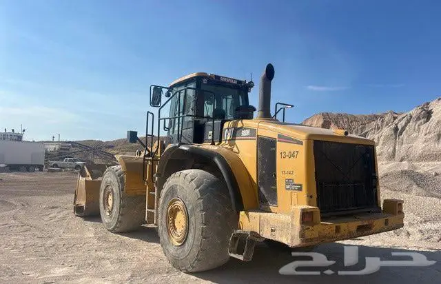 للبيع شيول كتربلر حجم 980H موديل 2010 2