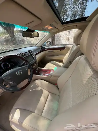 مخزن لكزس460 LS 2007 بإسم صاحب سمو الممشى 50 الف كم فقط 37