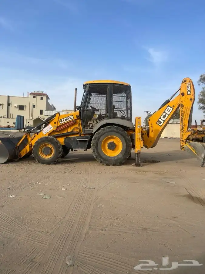 مطلوب سائق جي سي بي هندي او باكستاني او بنقالي 0