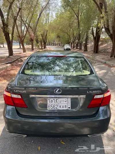 مخزن لكزس460 LS 2007 بإسم صاحب سمو الممشى 50 الف كم فقط 19