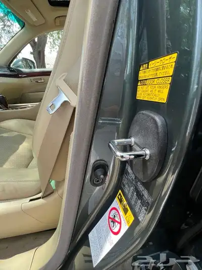 مخزن لكزس460 LS 2007 بإسم صاحب سمو الممشى 50 الف كم فقط 31