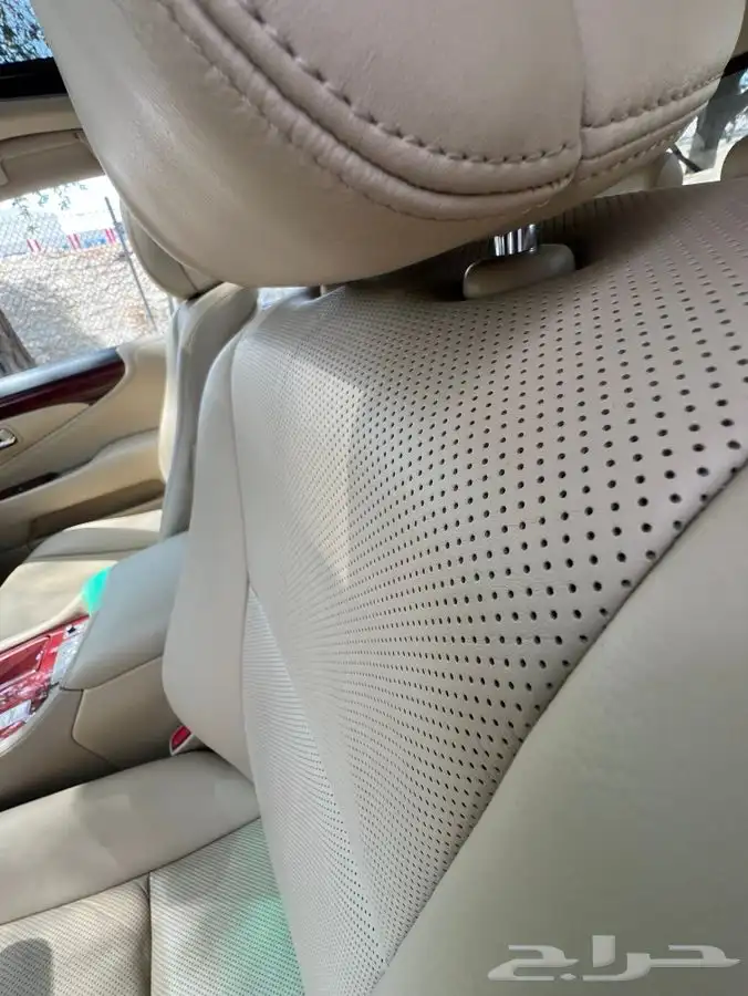 مخزن لكزس460 LS 2007 بإسم صاحب سمو الممشى 50 الف كم فقط 34