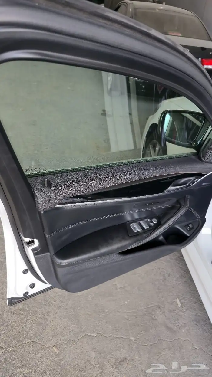 بي ام دبليو 520d 2020 ديزل 16