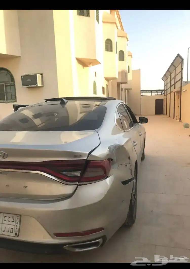 ازيرا 6 سلندر 5
