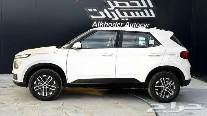 هيونداي فينيو سمارت 2025 لدى الخضر للسيارات 3