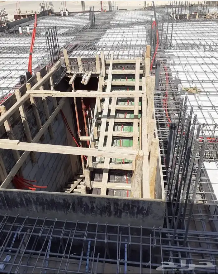 مقاول ملاحق 20