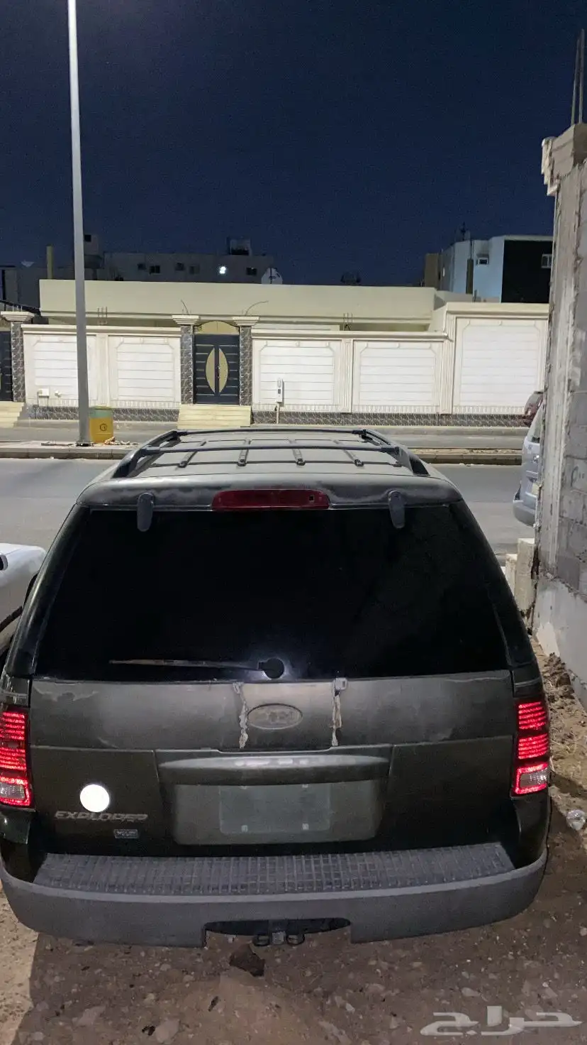جيب فورد اكسبلورر 2002 1