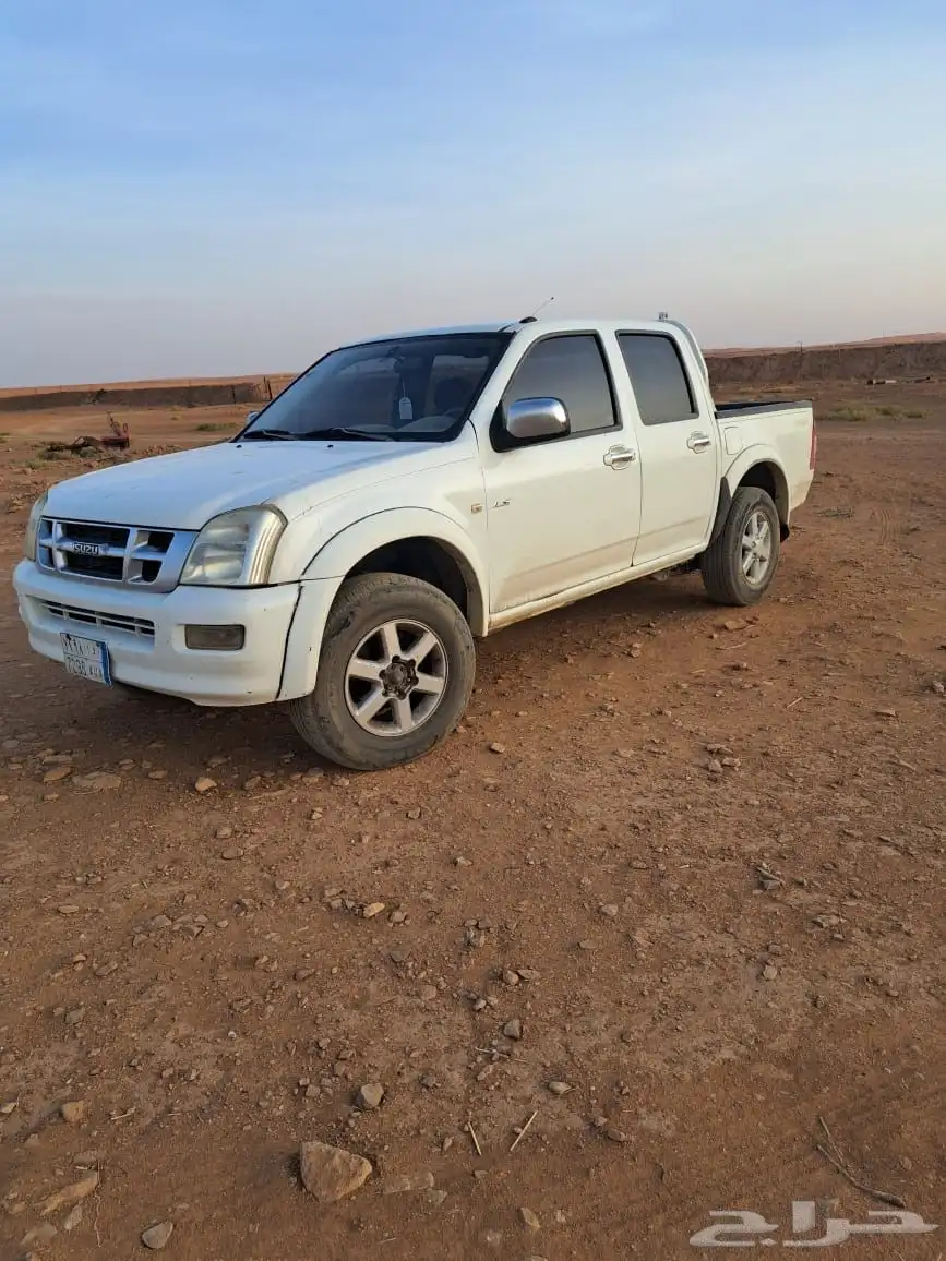ايسوزو ديماكس 2006 0