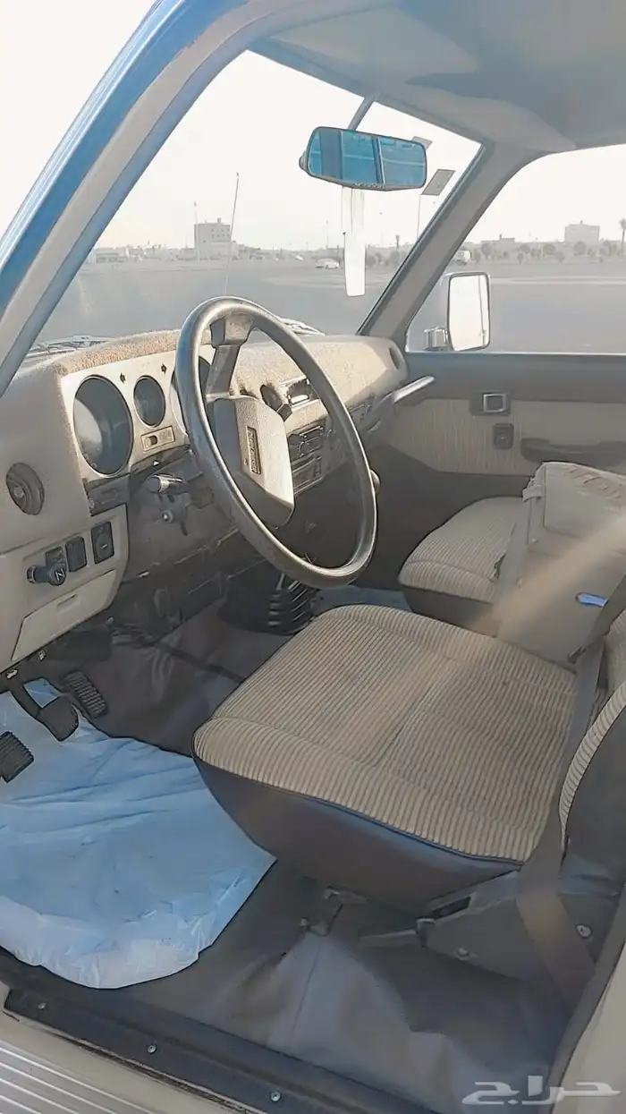 صالون 1986 مجدد بالكامل 3