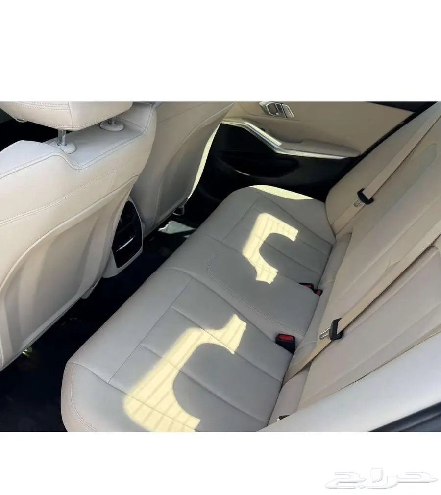 2021 BMW 320i 13