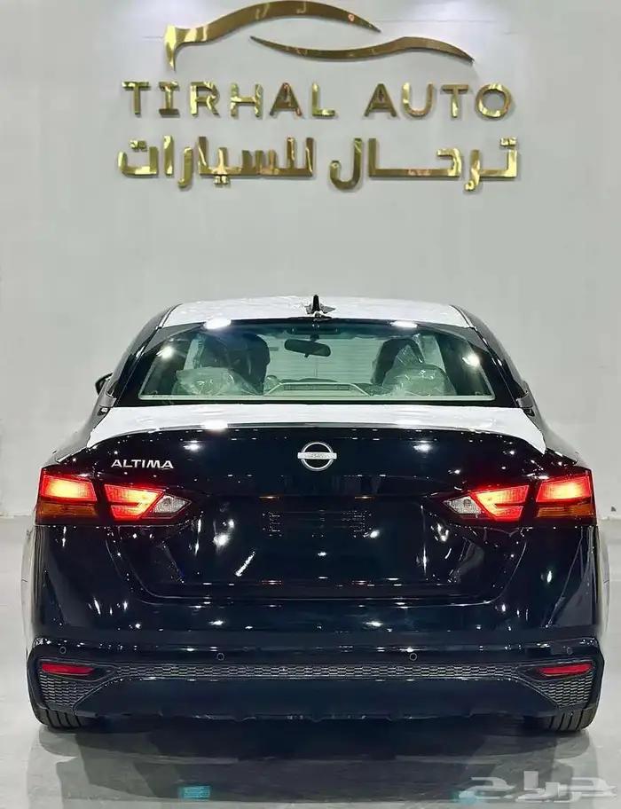نيسان التيما S استندر 2025 اسود و رصاصي 5