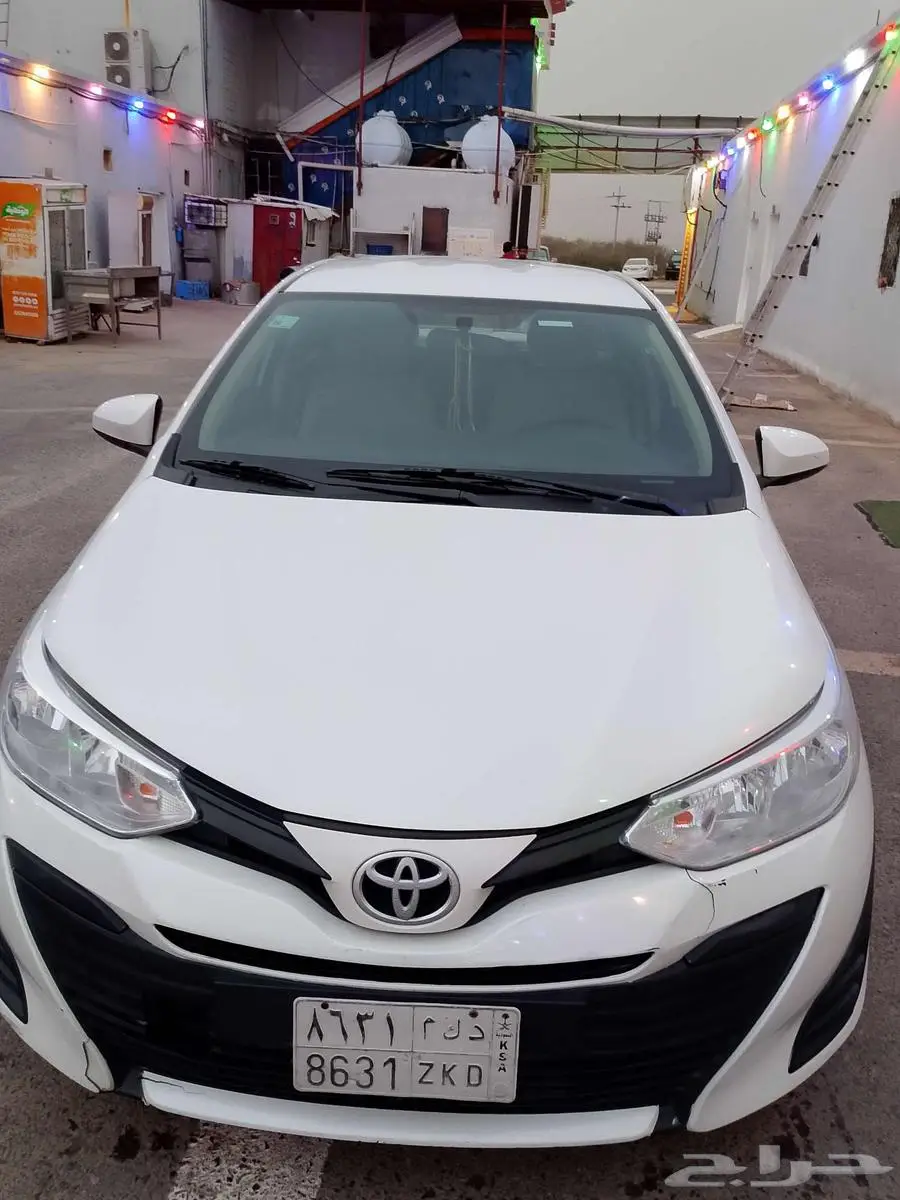 توياتا يارس 2019 13