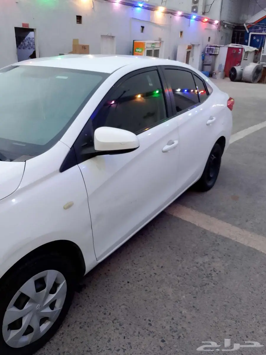 توياتا يارس 2019 9