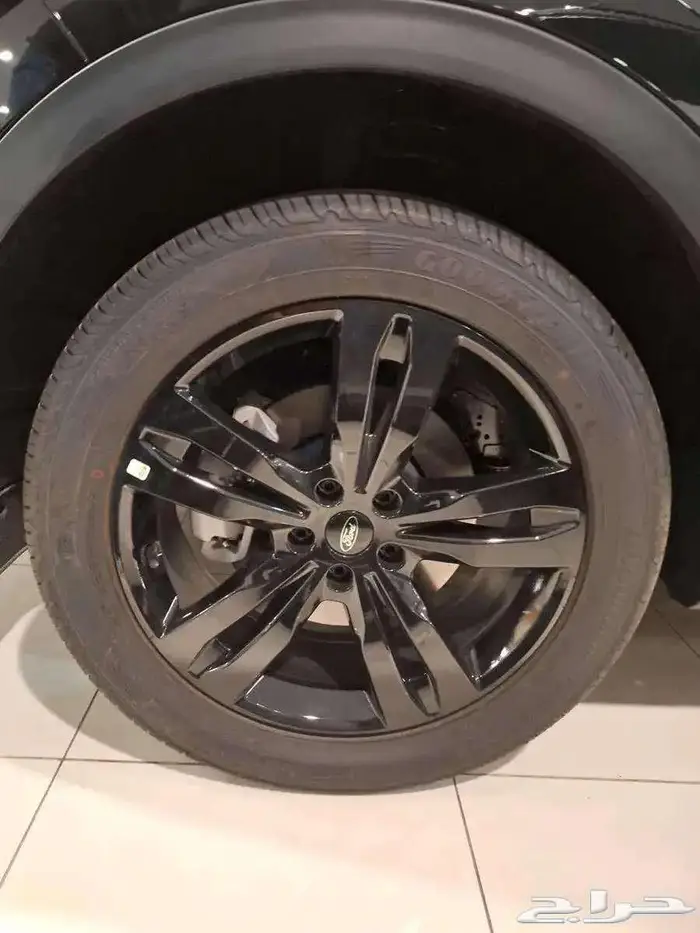 فورد- تريتوري دارك اديشن 1.8 بنزين - موديل 2025 15