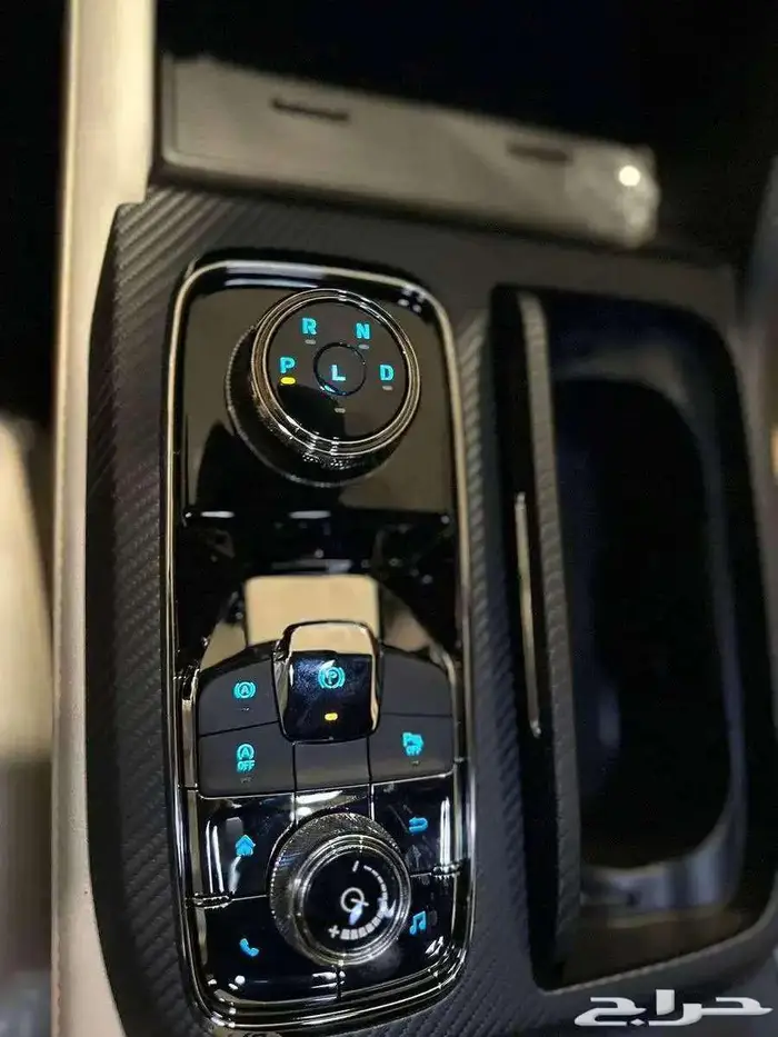 فورد- تريتوري دارك اديشن 1.8 بنزين - موديل 2025 14