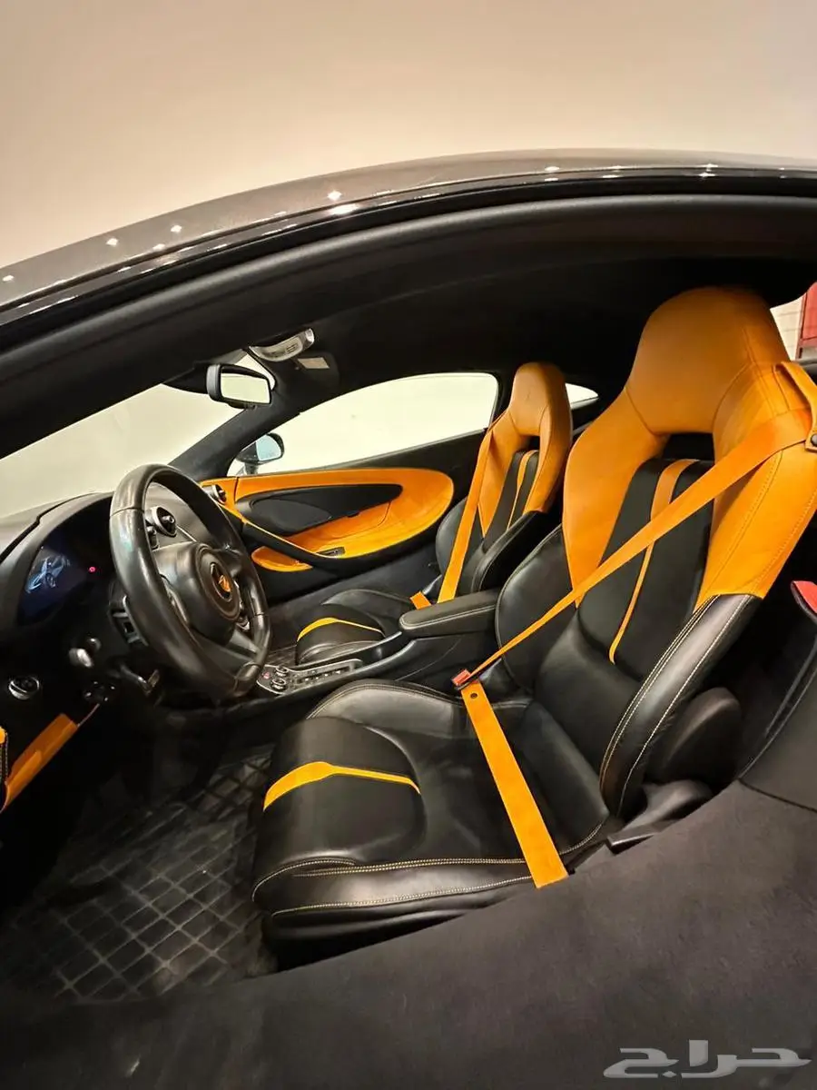 مكلارين 570S 2