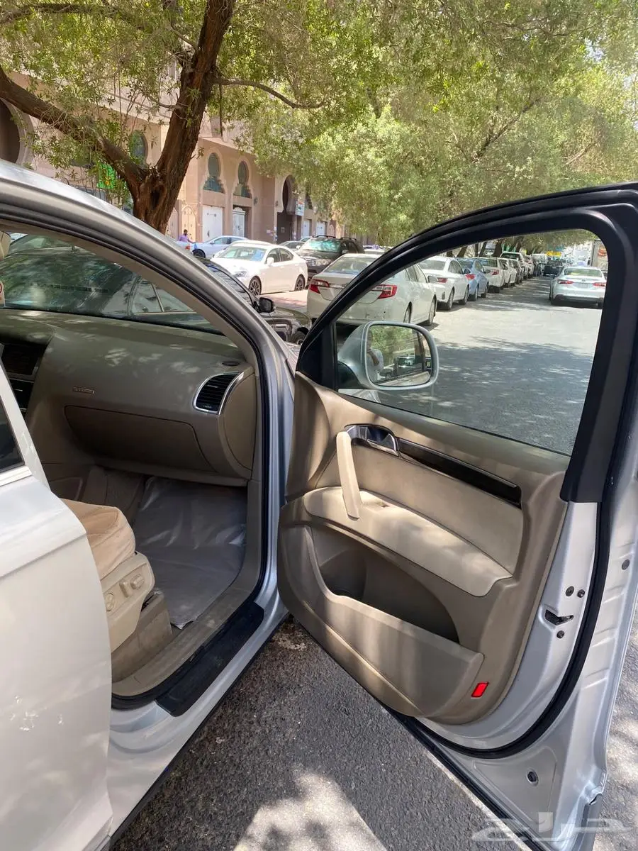 اودي Q7 7