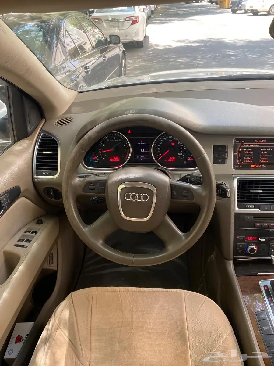 اودي Q7 13