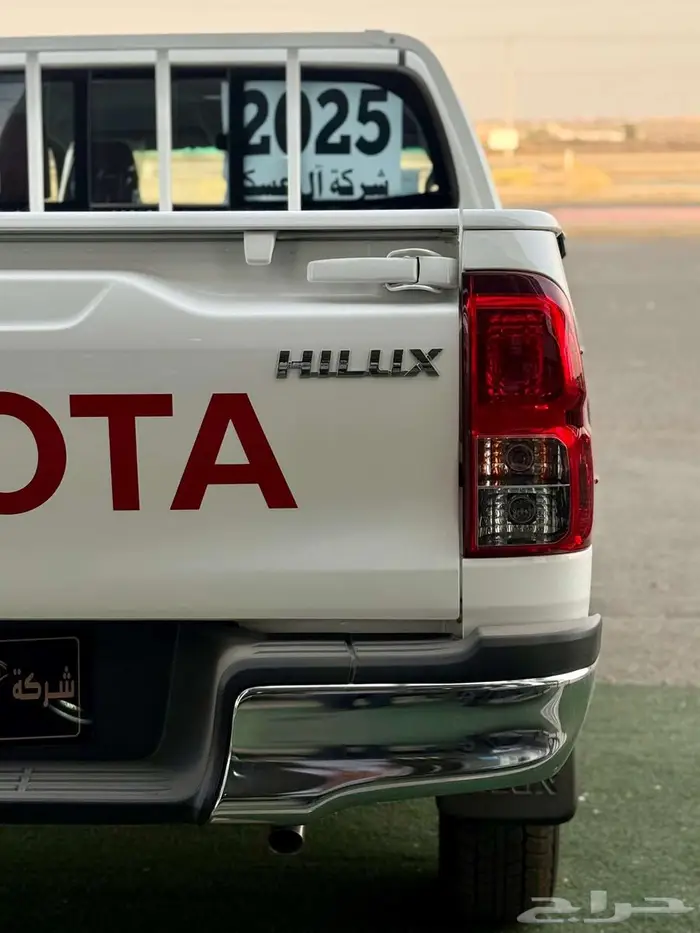 هايلوكس غمارتين دبل سلق 2025 بنزين اوتوماتيك 8