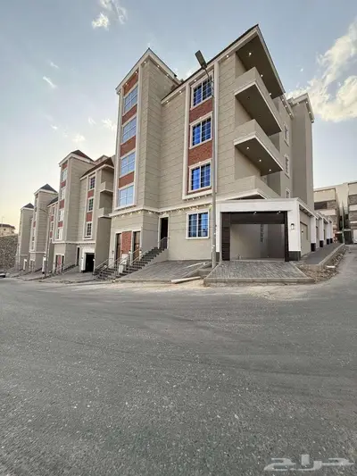 شقق دور اول للبيع ابها حي الروابي 9