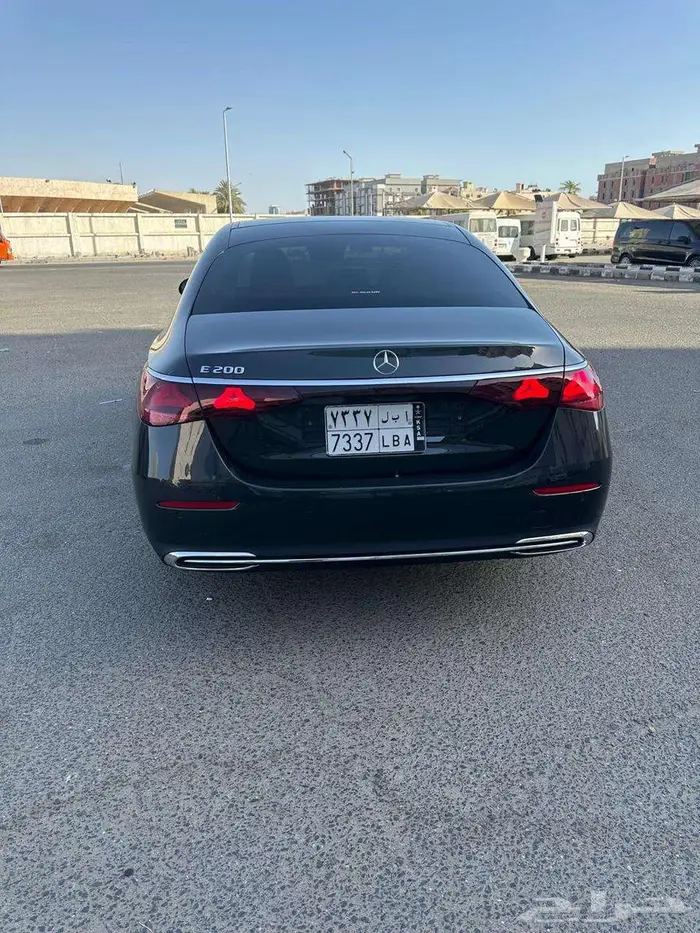 مرسيدس بنز E 200 فل 2024 (تم البيع) 15
