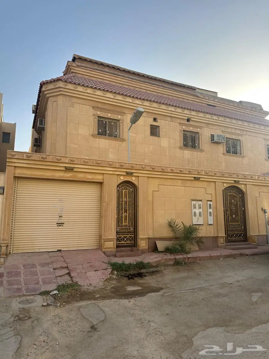 دور ارضي للايجار حي ظهرة لبن 56 الف دفعتين 22