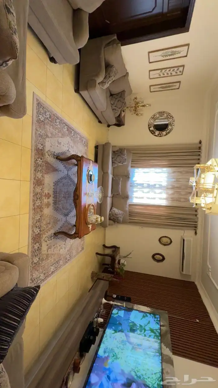 كنب نظيف من الرقيب للمفروشات 0