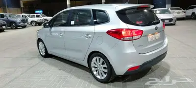 كيا كارينز 2016 ديزل بالأحساء 3