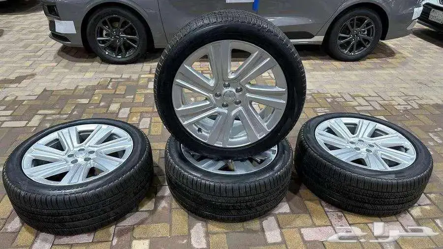جنوط رنج روفر 2022 جديد مقاس 285 45R22 0