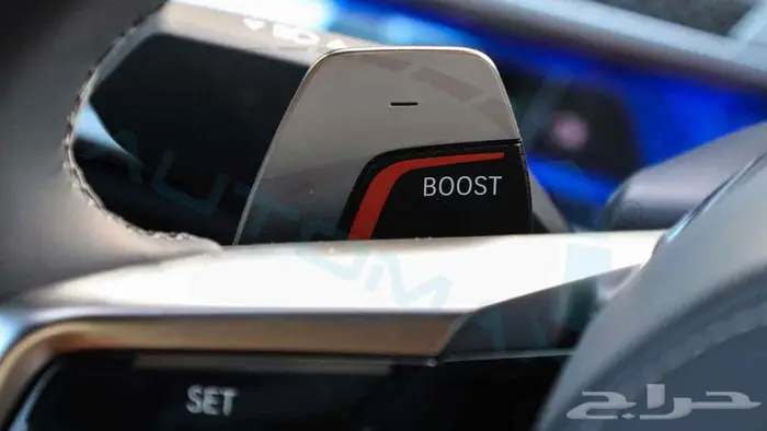 بي ام دبليو 760i 2024 خليحي اصفار مع ضمان الوكيل 11