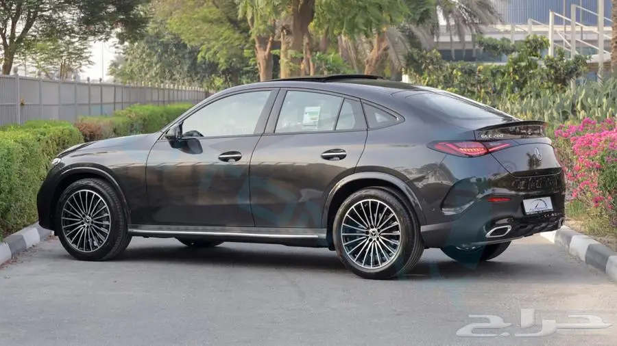مرسيدس بينز glc 200 coupe 2025 خليجي اصفار مع ضمان الوكيل 4