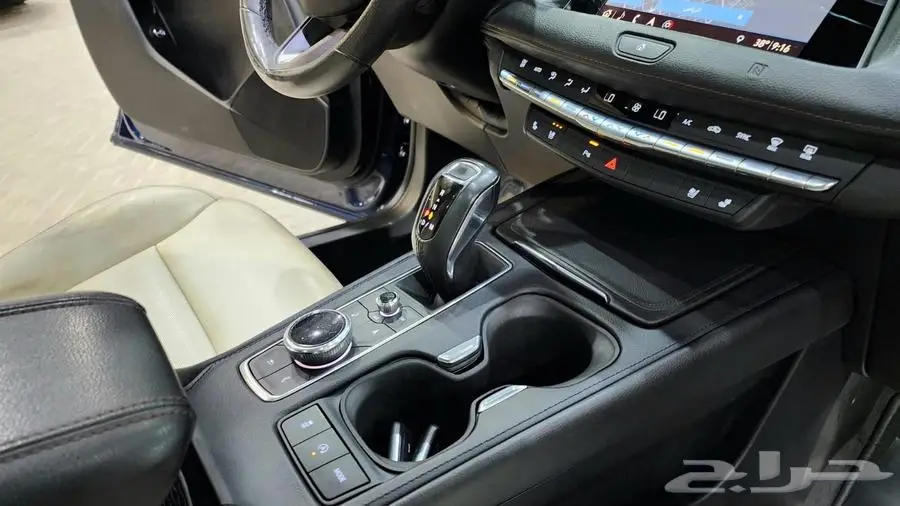 كاديلاك XT4 2019 34