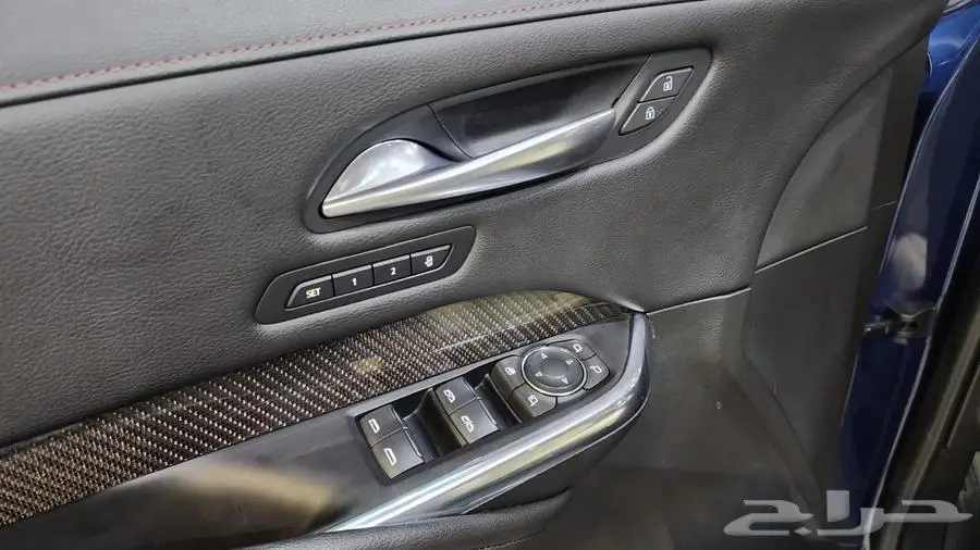 كاديلاك XT4 2019 25