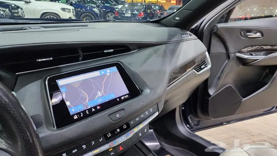 كاديلاك XT4 2019 20
