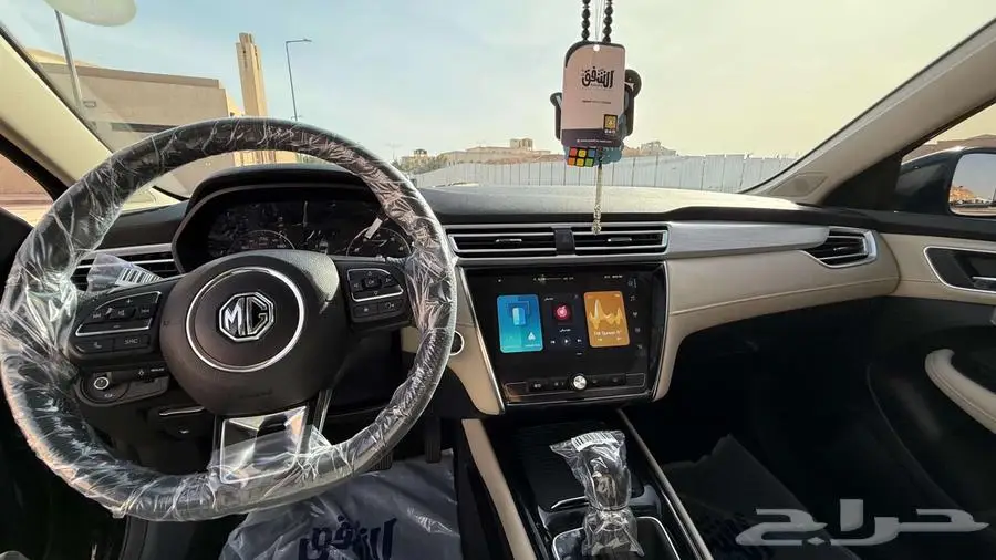 ماشية 10 الاف تقريباMG5 2024 فل كامل 5