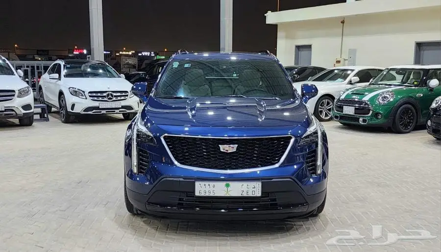 كاديلاك XT4 2019 1
