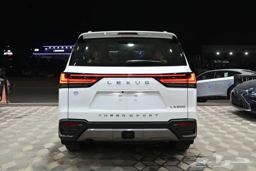 جيب لكزس 2025 LX600 BB بريمي بالنقد والتقسيط 5