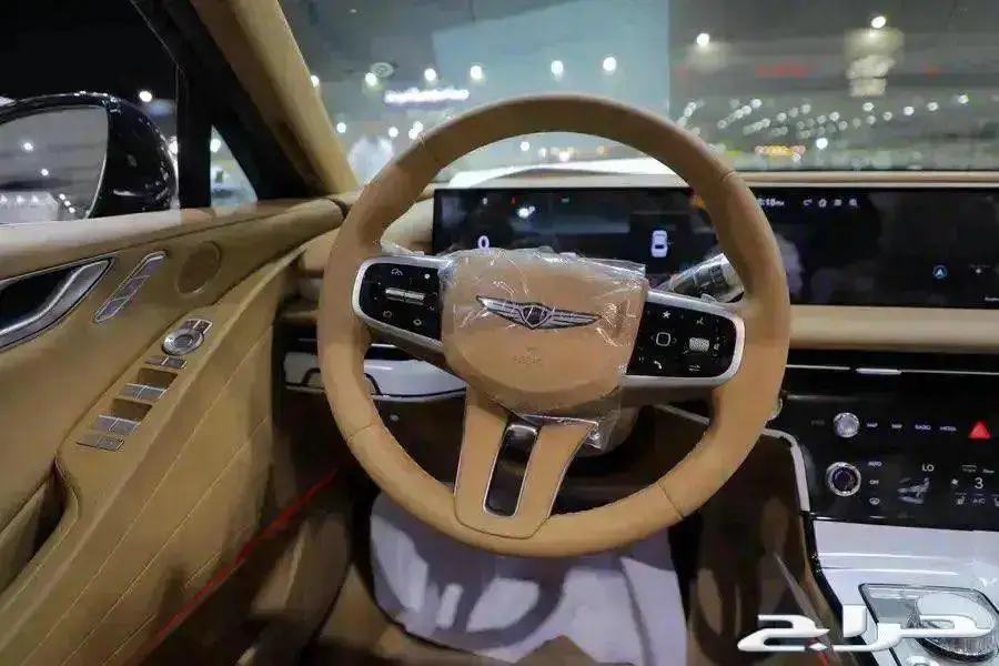 جينيسس G80 بريستيج بانوراما جلد اربعة سلندر موديل 2025 10