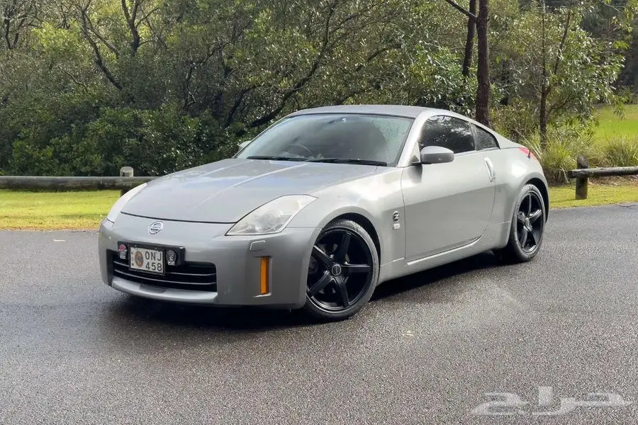 نيسان زد Nissan 350z 0