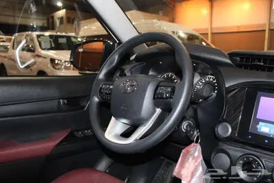 هايلكس غمارتين GLX2 2.7 بنزين يدوي (صادر لوحات) 2025 10